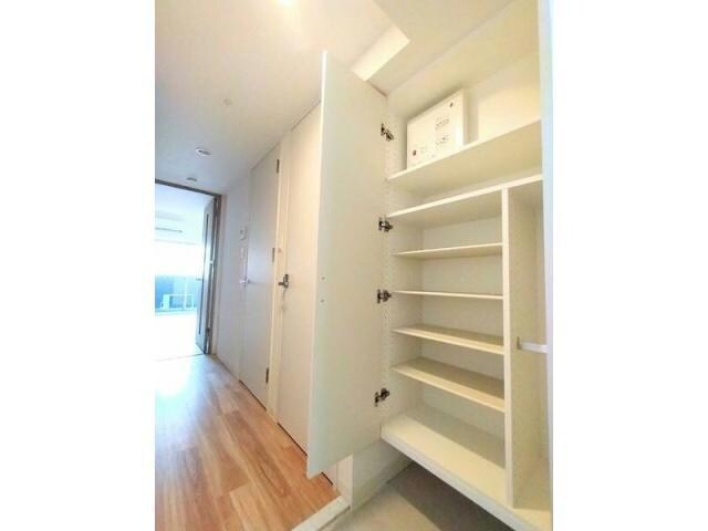  名古屋市営地下鉄東山線/新栄町駅 徒歩8分 9階 築2年