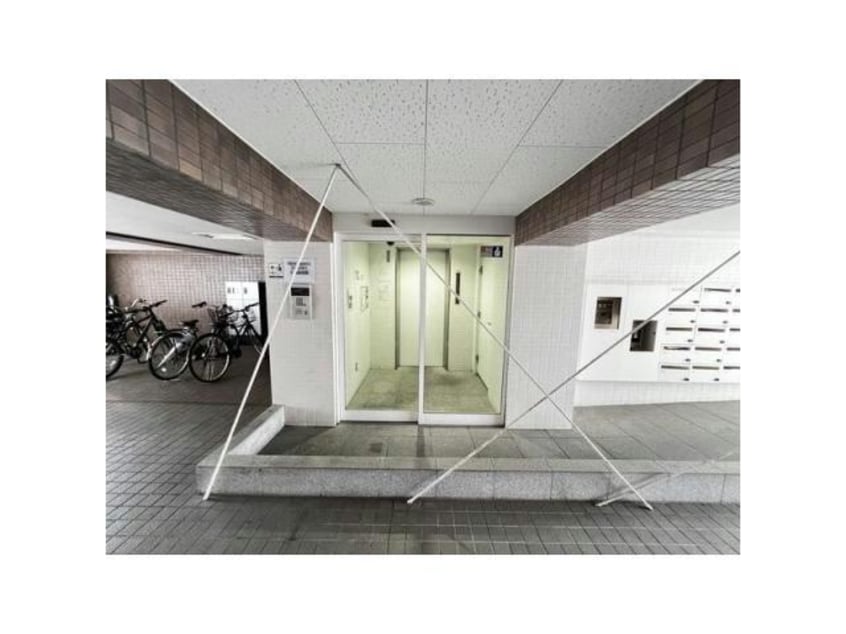  名古屋市営地下鉄鶴舞線/鶴舞駅 徒歩13分 2階 築28年