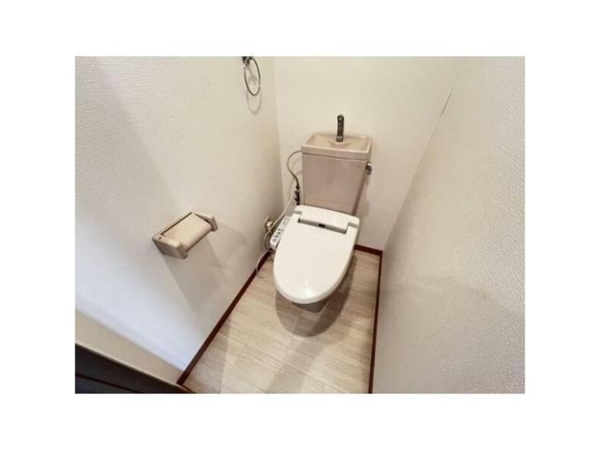  名古屋市営地下鉄鶴舞線/鶴舞駅 徒歩13分 2階 築28年