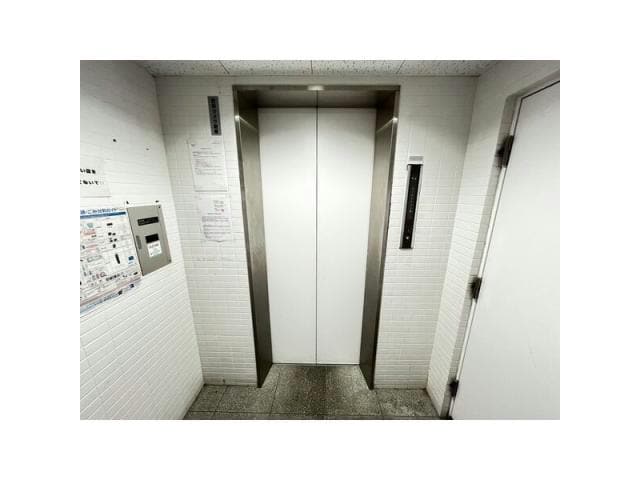  名古屋市営地下鉄鶴舞線/鶴舞駅 徒歩13分 2階 築28年