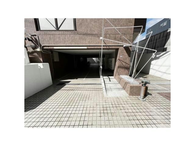  名古屋市営地下鉄鶴舞線/鶴舞駅 徒歩13分 5階 築28年