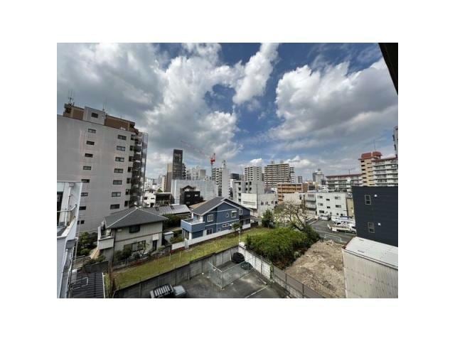  名古屋市営地下鉄鶴舞線/鶴舞駅 徒歩13分 2階 築28年