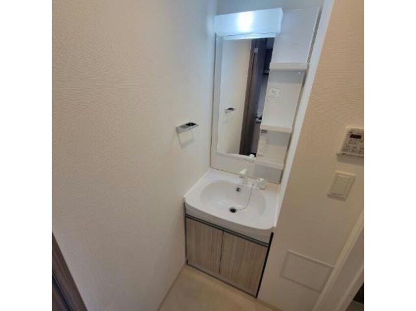  名古屋市営地下鉄鶴舞線/丸の内駅 徒歩4分 10階 築1年