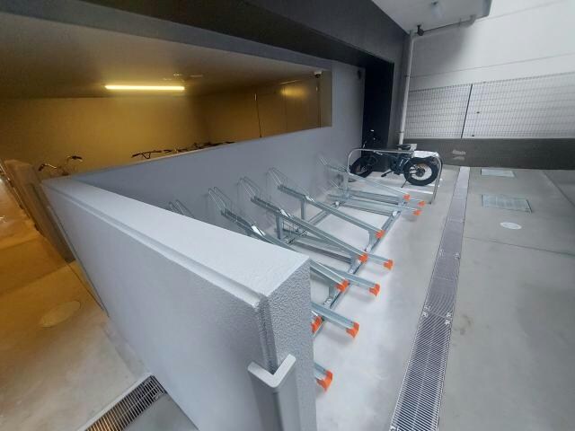  名古屋市営地下鉄鶴舞線/丸の内駅 徒歩4分 10階 築1年