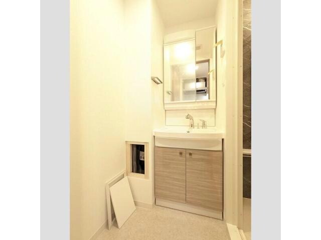  名古屋市営地下鉄東山線/新栄町駅 徒歩12分 4階 築1年