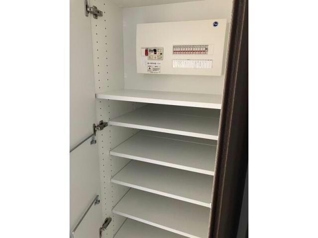  名古屋市営地下鉄東山線/新栄町駅 徒歩10分 2階 築1年