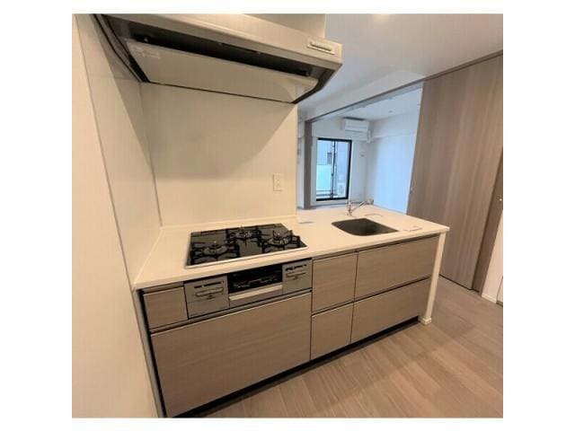  名古屋市営地下鉄東山線/新栄町駅 徒歩10分 5階 築1年