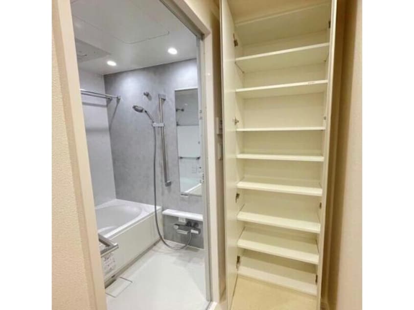  名古屋市営地下鉄東山線/伏見駅 徒歩3分 7階 築1年