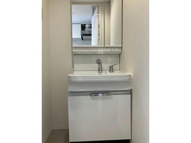  名古屋市営地下鉄東山線/新栄町駅 徒歩11分 12階 1年未満