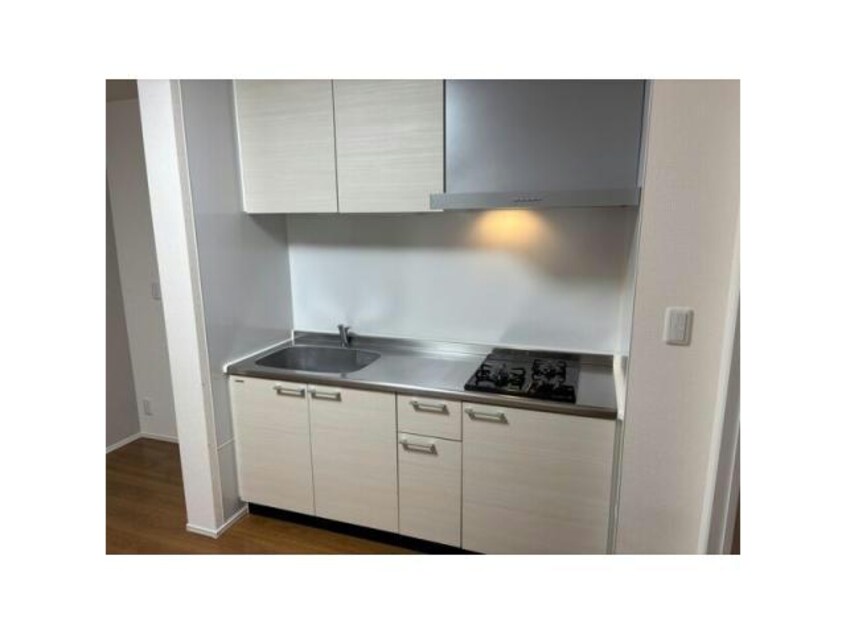  名古屋市営地下鉄名城線/名城公園駅 徒歩5分 1階 築3年