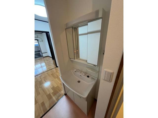  名古屋市営地下鉄東山線/千種駅 徒歩1分 5階 築46年