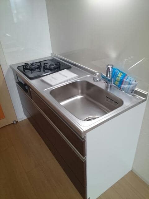  レジデンス　薪