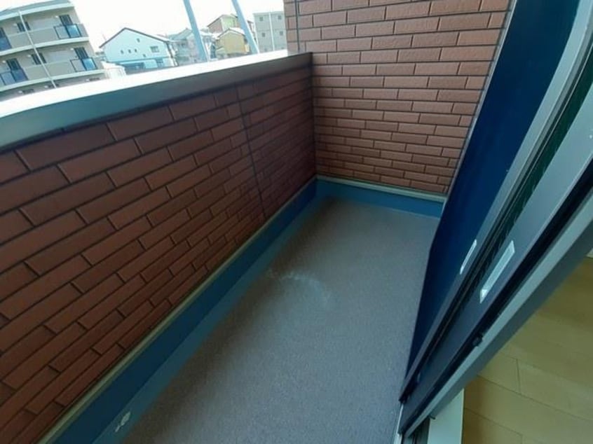  アールメゾン同志社駅前
