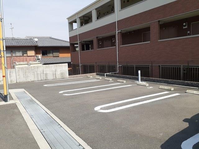  アールメゾン同志社駅前