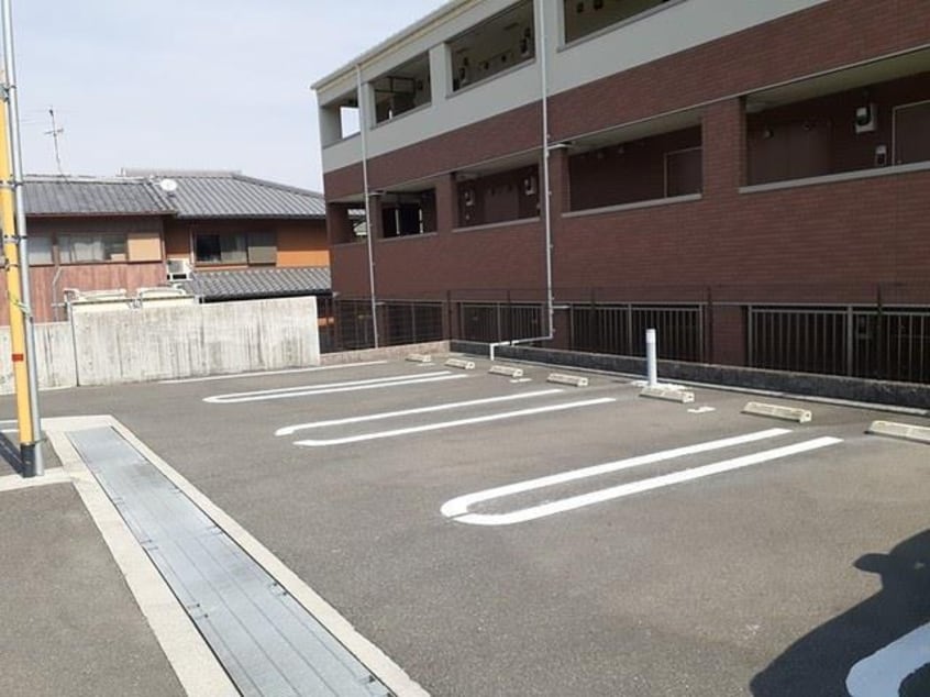  アールメゾン同志社駅前