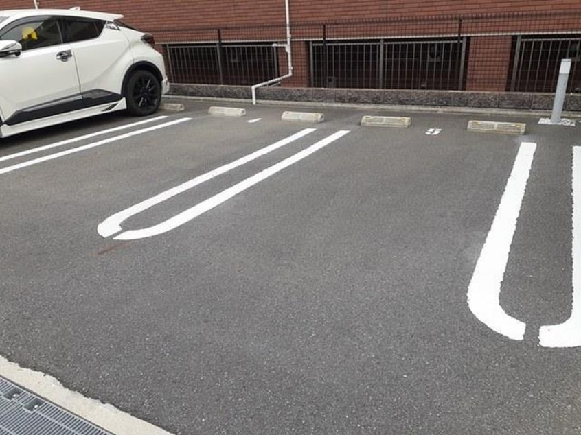  アールメゾン同志社駅前