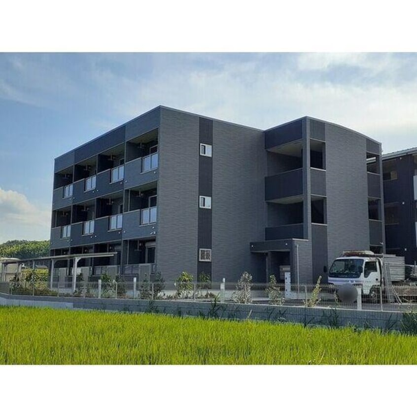  ミレ　グランデ　京田辺