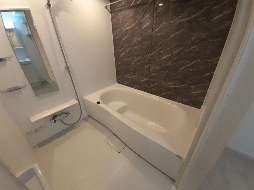  フラワータウン　ジャスミン