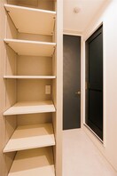  アヴァロン八島町