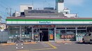 ファミリーマート城陽寺田店(コンビニ)まで207m パラッツオ城陽