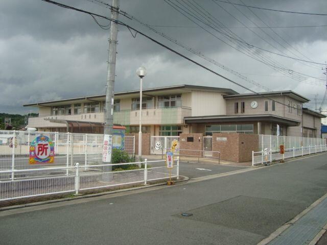  アクト　エミール
