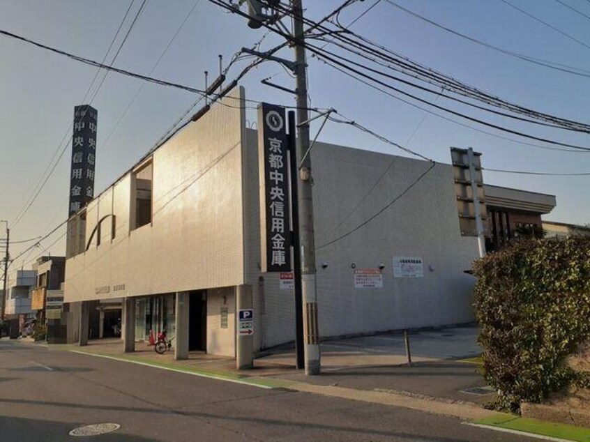 サンレーベ東垣外