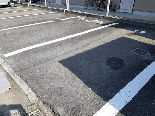  カーム西村