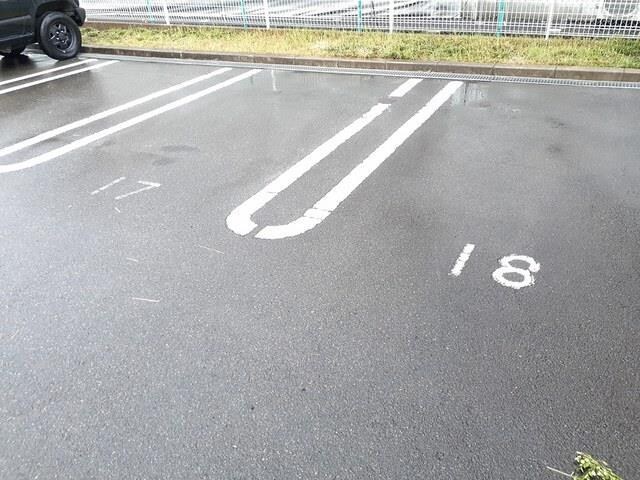  グレイス・シェーネ