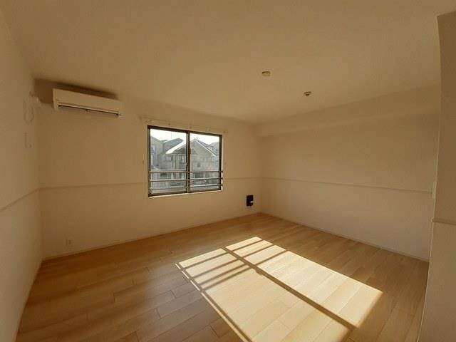  ミレ・グランデ・伏見