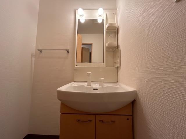  ＨＵＳ・ＲＥＩ