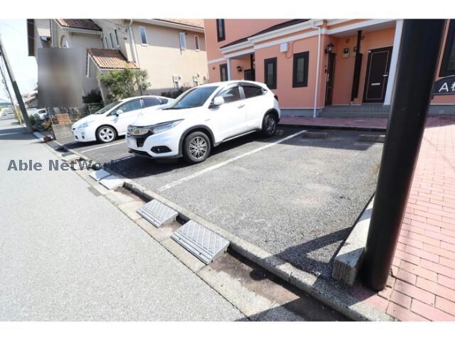  サンハイム学園前B