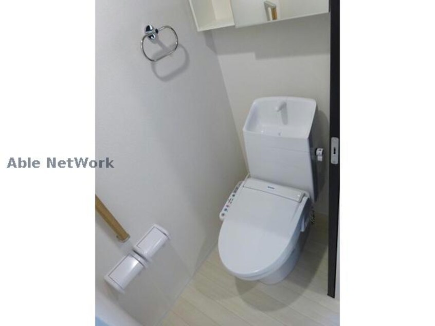  ユニヴァリィルークス