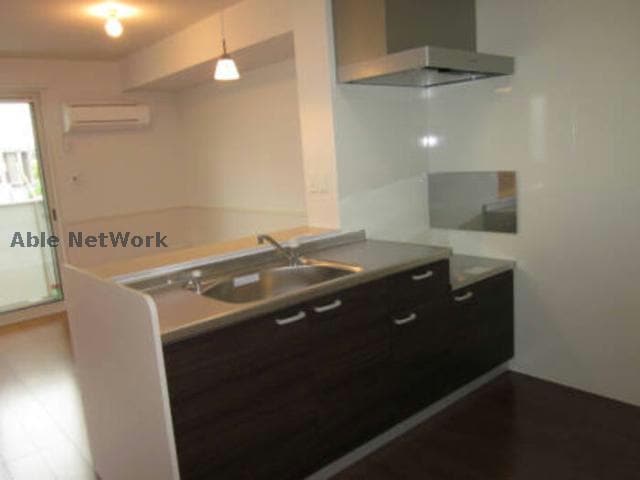  ルミエールＤ(五井)