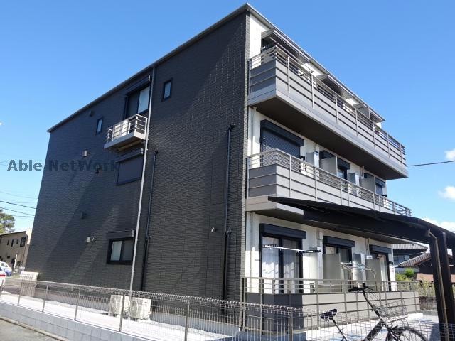  シャーメゾン浜野E