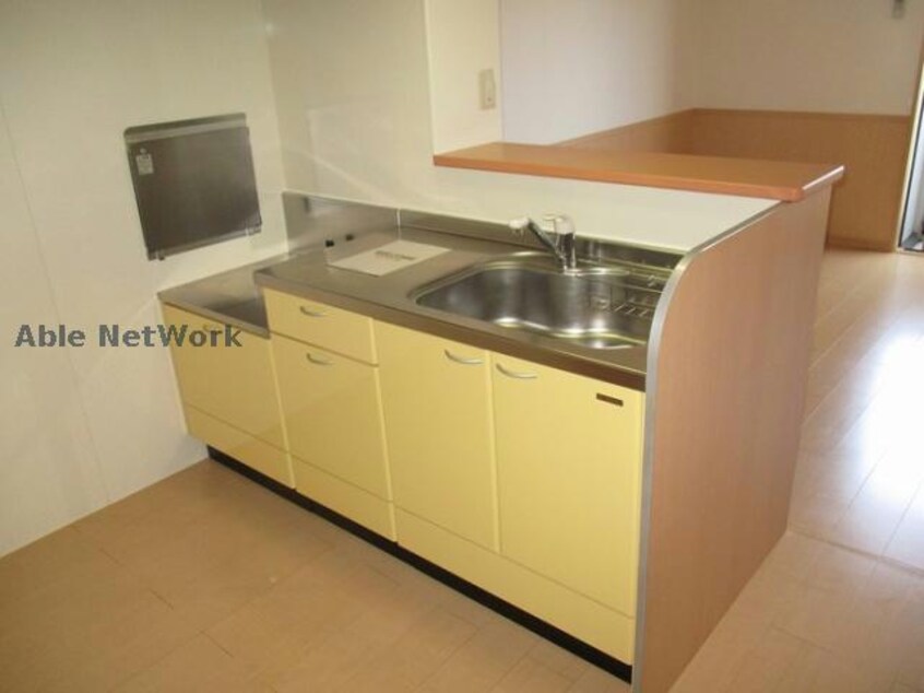  アヴァンセ八幡Ｂ