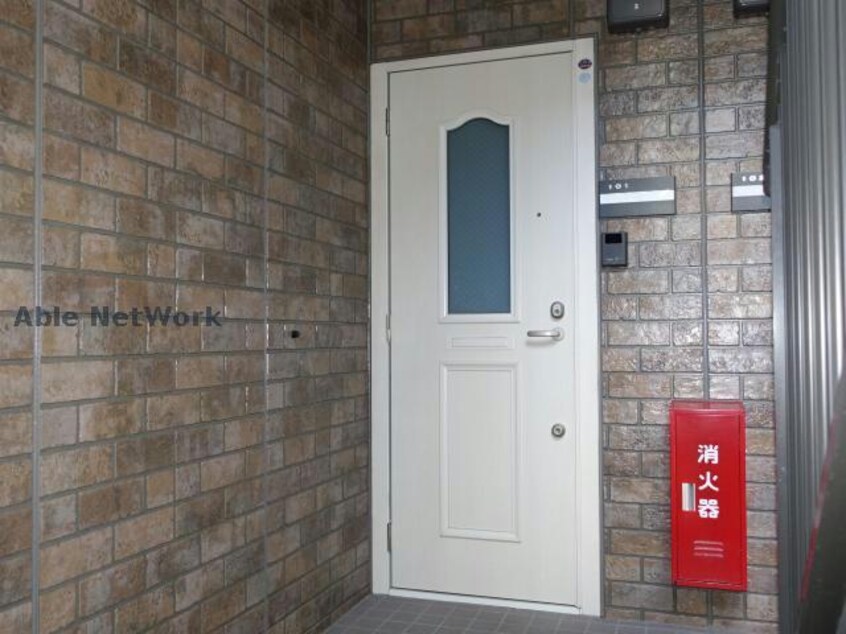  アヴァンセ八幡Ｂ