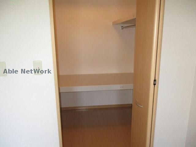  アヴァンセ八幡Ｂ