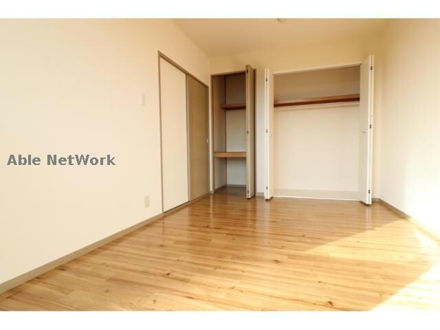  サバーブトリプル