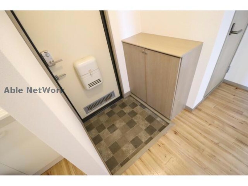  サバーブトリプル