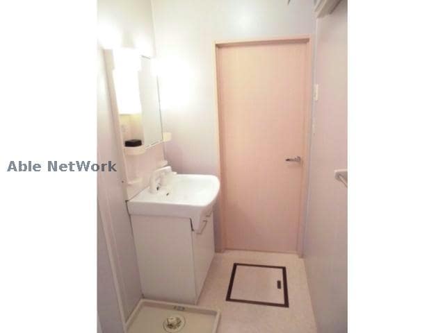  ピエルテル六番館