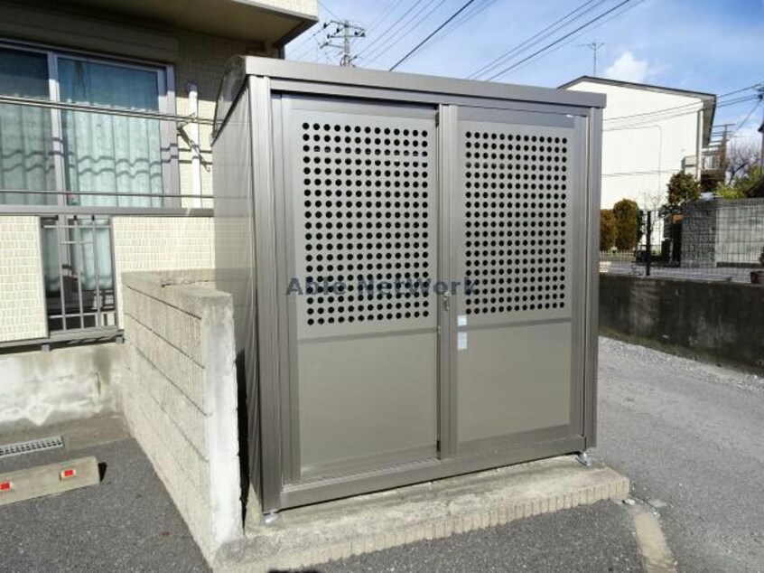 ゴミステーション 内房線/五井駅 徒歩11分 2階 築17年