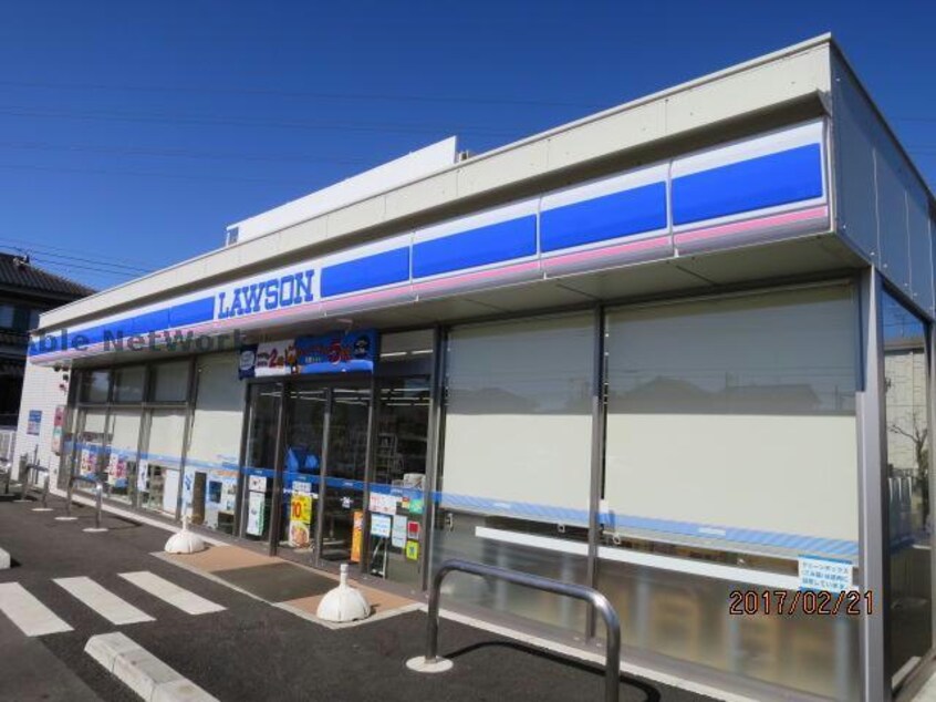 ローソン市原五井市役所通店(コンビニ)まで533m トラスティ