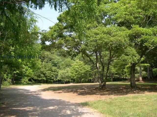 泉谷公園(公園)まで916m ロイヤルスクエアB