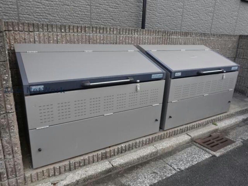  ロイヤルスクエアB