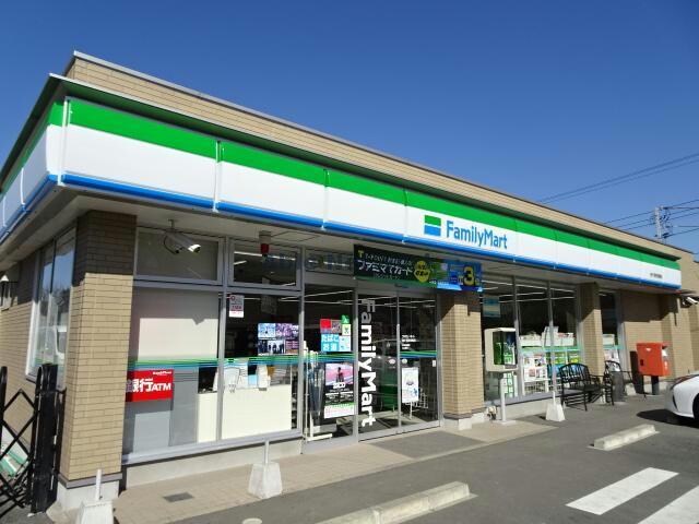 ファミリーマート市原白金町店(コンビニ)まで448m コンドミニアム