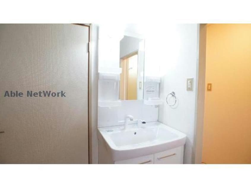  サニーハイツ大森台B