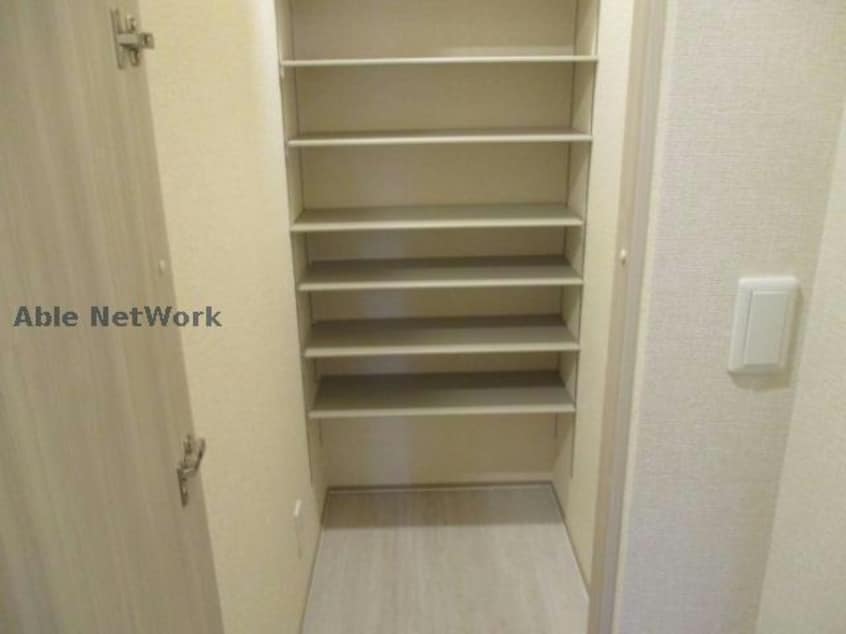  グリシーヌ五井