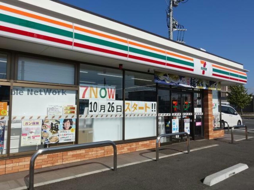 セブンイレブン千葉中央2丁目店(コンビニ)まで107m THE PLAMS千葉中央(ザパームス)