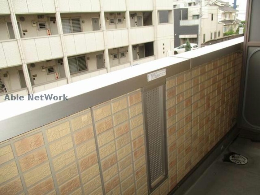  内房線/八幡宿駅 徒歩4分 2階 築17年
