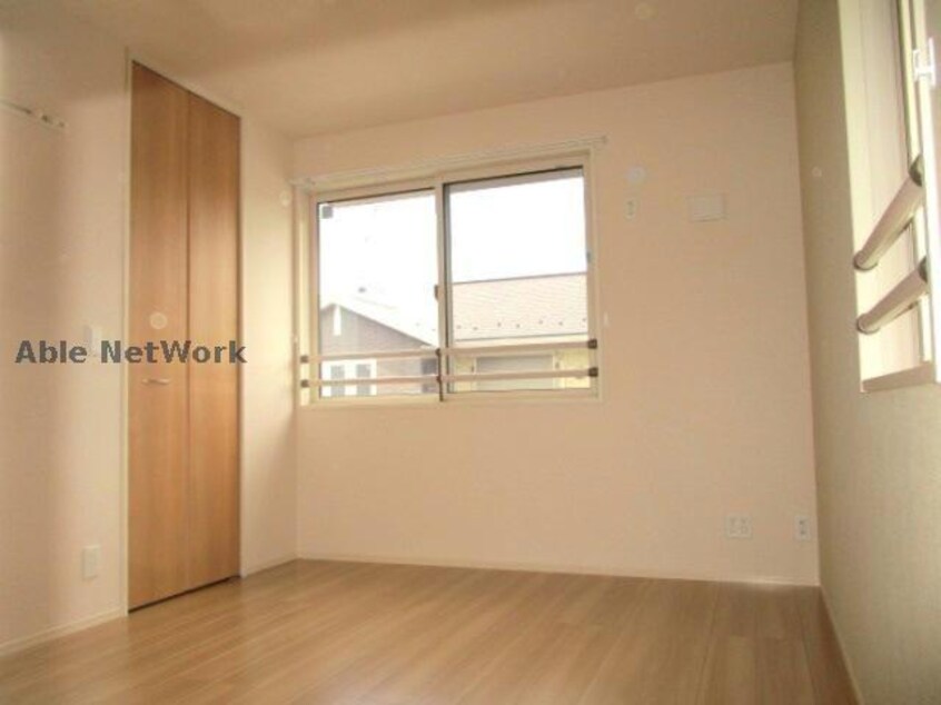  La Crece(ラクレーチェ) W